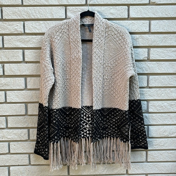 BCBGMaxAzria Eliana Fringe Knit Open Front Cardigan Sz XS/S - Picture 3 of 9